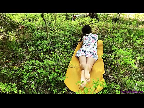 ❤️ Stranger on Tinder Masturbates My Pussy and Fucks Passionately in the woods (En främling på Tinder onanerar min fitta och knullar passionerat i skogen) ❤ Vacker porr at sv.bookland.top ️❤